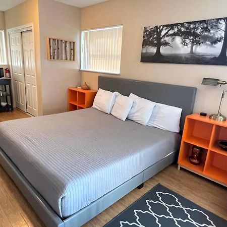 Central Private King Suit Washer Dryer 2 Miles To Hospital Winter Haven Exterior photo